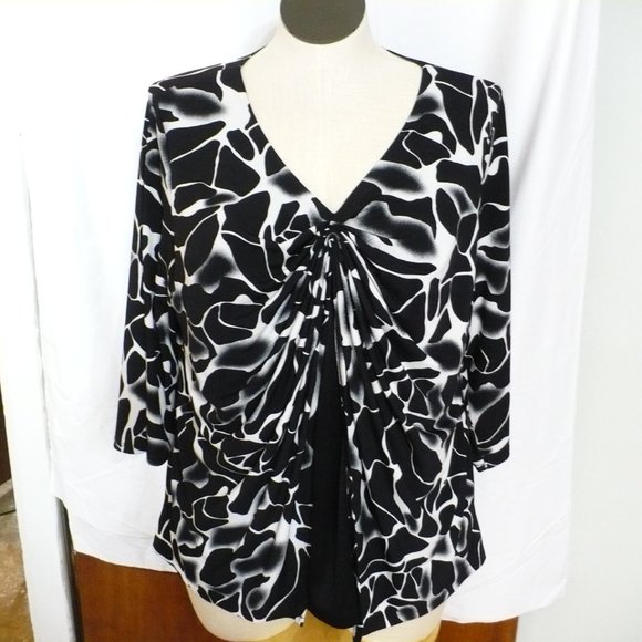 dressbarn Tops - Woman's Dressbarn - Size 18